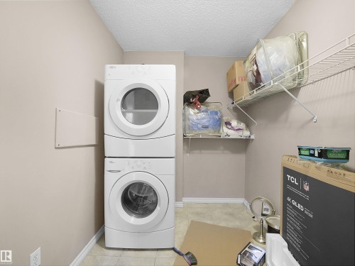 102 10511 42 Avenue, Edmonton, AB - Indoor Photo Showing Laundry Room