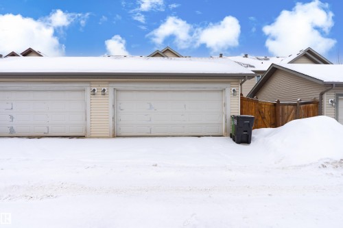 View of snow covered garage - 149 Hawks Ridge Boulevard, Edmonton, AB - Outdoor