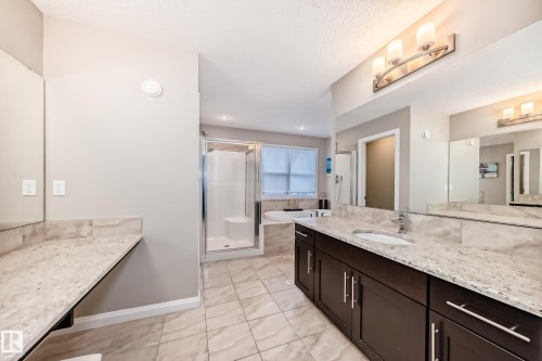 7014 170A Avenue, Edmonton, AB - Indoor