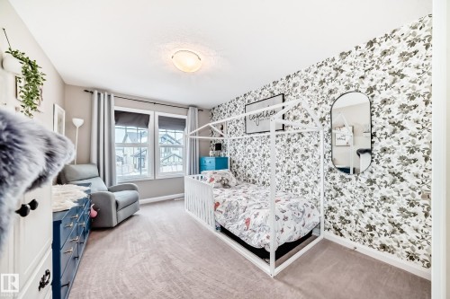 7014 170A Avenue, Edmonton, AB - Indoor Photo Showing Bedroom