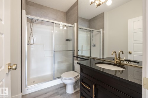 105 304 Ambleside Link Link, Edmonton, AB - Indoor Photo Showing Bathroom