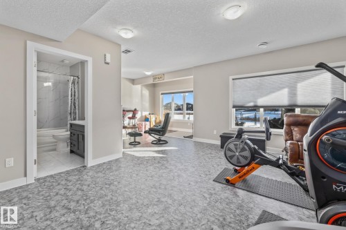 7 Southbridge Drive, Calmar, AB - Indoor