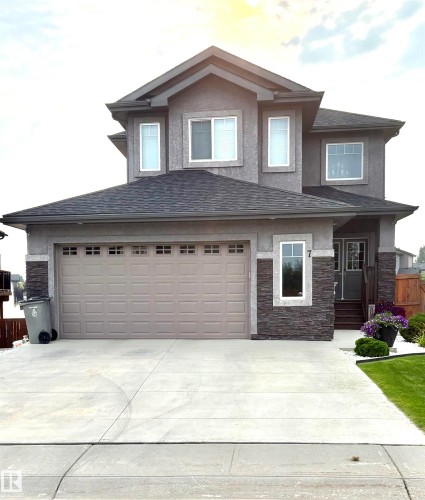 7 Southbridge Drive, Calmar, AB - Outdoor With Facade
