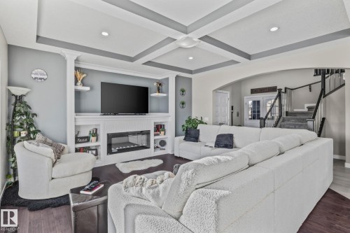 7 Southbridge Drive, Calmar, AB - Indoor Photo Showing Living Room With Fireplace