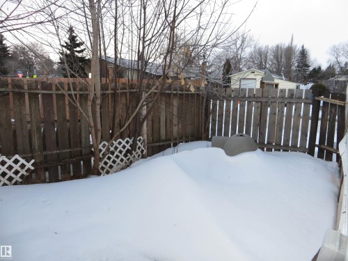 53 Willow Park Estates, Leduc, AB - Outdoor