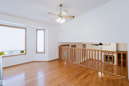 535 Pardee Bay Bay, Edmonton, AB - Indoor Photo Showing Other Room