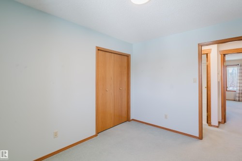 535 Pardee Bay Bay, Edmonton, AB - Indoor Photo Showing Other Room