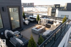 View of oversized rooftop patio in all of its glory! - 