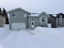 5113 56 Avenue  St. Paul Town, AB T0A 3A1