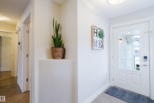 1740 59 Street, Edmonton, AB - Indoor Photo Showing Other Room