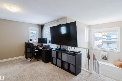 1740 59 Street, Edmonton, AB - Indoor Photo Showing Office