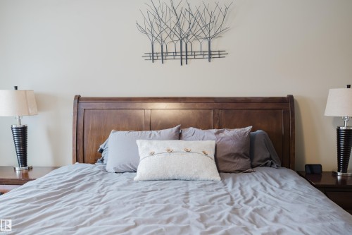 1740 59 Street, Edmonton, AB - Indoor Photo Showing Bedroom