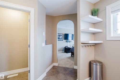 1740 59 Street, Edmonton, AB - Indoor