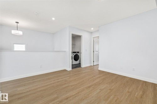 110 Honeysuckle Green, Leduc, AB - Indoor Photo Showing Other Room