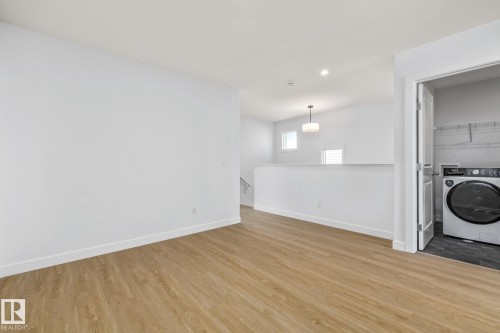 110 Honeysuckle Green, Leduc, AB - Indoor Photo Showing Laundry Room