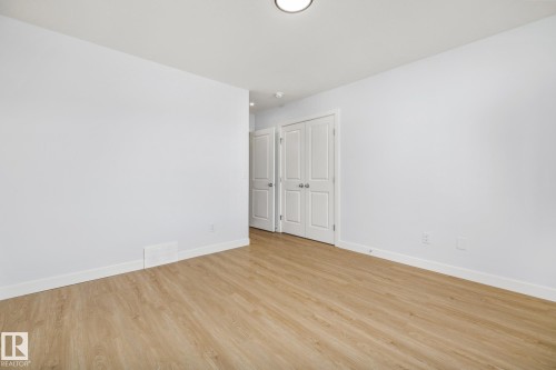 110 Honeysuckle Green, Leduc, AB - Indoor Photo Showing Other Room