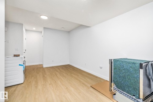 110 Honeysuckle Green, Leduc, AB - Indoor Photo Showing Other Room