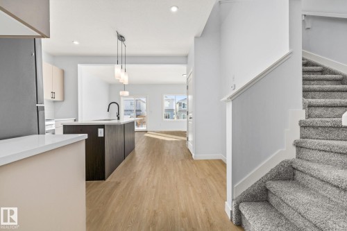 110 Honeysuckle Green, Leduc, AB - Indoor