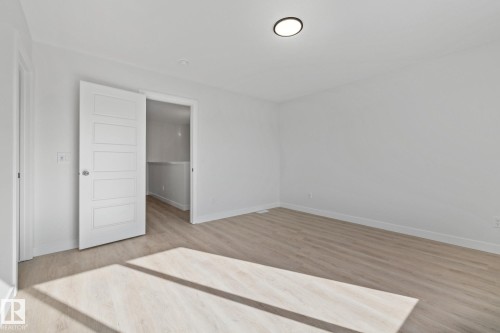 112 Honeysuckle Green, Leduc, AB - Indoor