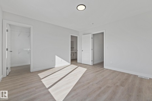 112 Honeysuckle Green, Leduc, AB - Indoor Photo Showing Other Room