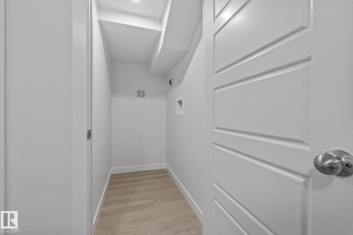 112 Honeysuckle Green, Leduc, AB - Indoor Photo Showing Other Room