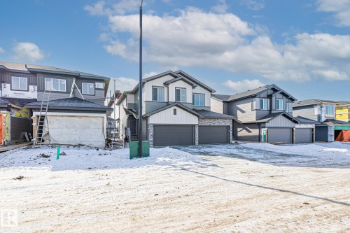 112 Honeysuckle Green, Leduc, AB - Outdoor With Facade