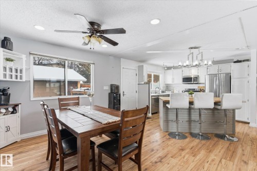 29 Laydon Drive, St. Albert, AB - Indoor Photo Showing Dining Room
