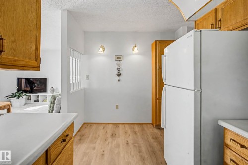 41 903 109 Street Nw, Edmonton, AB - Indoor Photo Showing Laundry Room