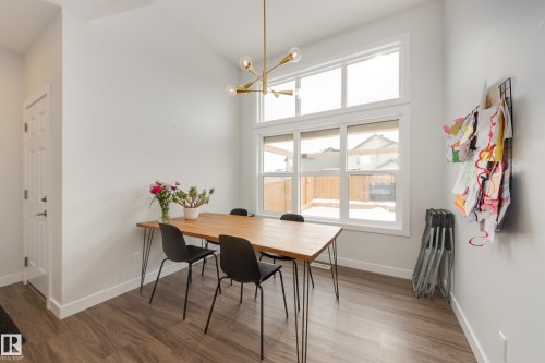 22341 93A Avenue, Edmonton, AB - Indoor Photo Showing Dining Room