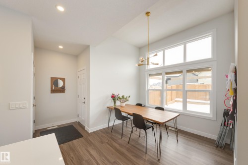 22341 93A Avenue, Edmonton, AB - Indoor Photo Showing Other Room