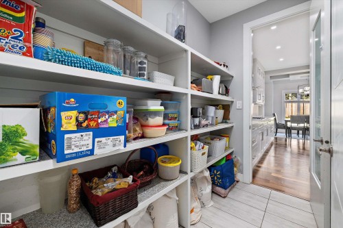 3380 Chickadee Drive, Edmonton, AB - Indoor