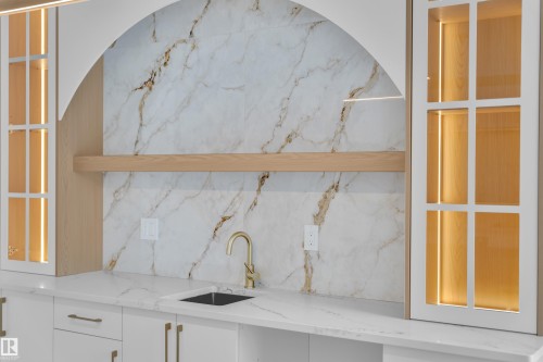 127 24 Street, Edmonton, AB - Indoor