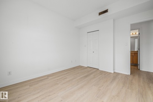 2 1179 Summerside Drive, Edmonton, AB - Indoor Photo Showing Other Room