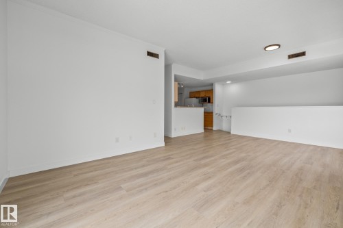 2 1179 Summerside Drive, Edmonton, AB - Indoor Photo Showing Other Room