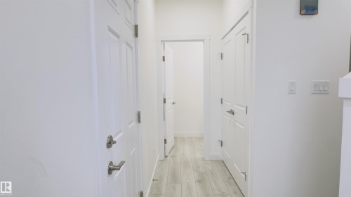 21 7110 Keswick Common, Edmonton, AB - Indoor Photo Showing Other Room
