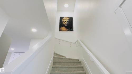 21 7110 Keswick Common, Edmonton, AB - Indoor Photo Showing Other Room