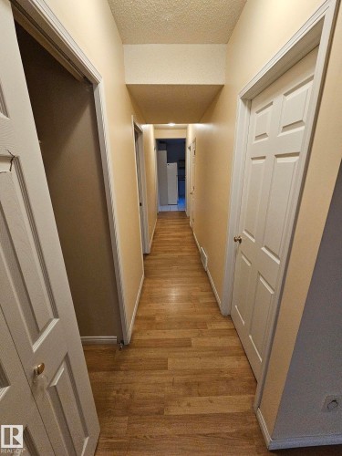 Edmonton, AB - Indoor Photo Showing Other Room
