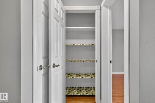 314 12110 106 Avenue, Edmonton, AB - Indoor