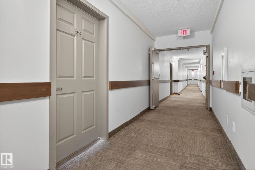 314 12110 106 Avenue, Edmonton, AB - Indoor Photo Showing Other Room