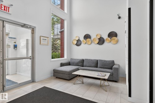 314 12110 106 Avenue, Edmonton, AB - Indoor