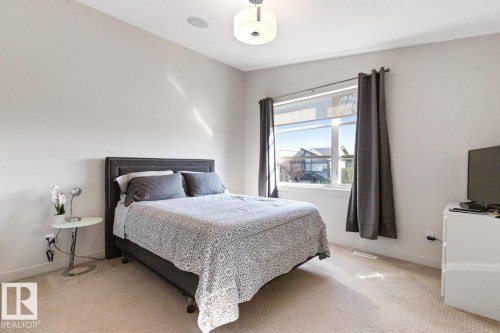 3 Kenton Way, Spruce Grove, AB - Indoor Photo Showing Bedroom