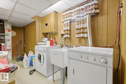 7216 149A Avenue, Edmonton, AB - Indoor Photo Showing Laundry Room