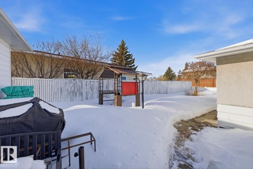 7216 149A Avenue, Edmonton, AB - Outdoor With Exterior