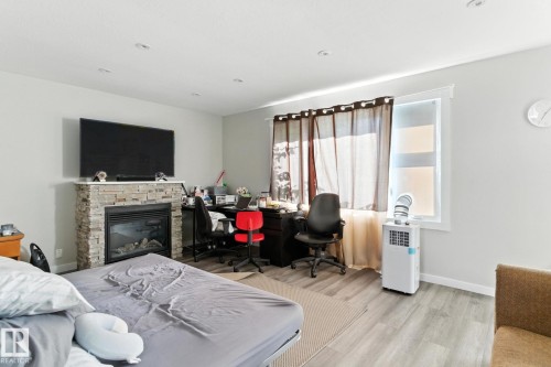 10505 154 Street, Edmonton, AB - Indoor With Fireplace