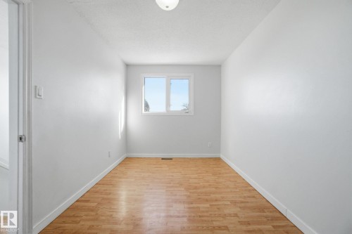 3321 107 Avenue, Edmonton, AB - Indoor Photo Showing Other Room