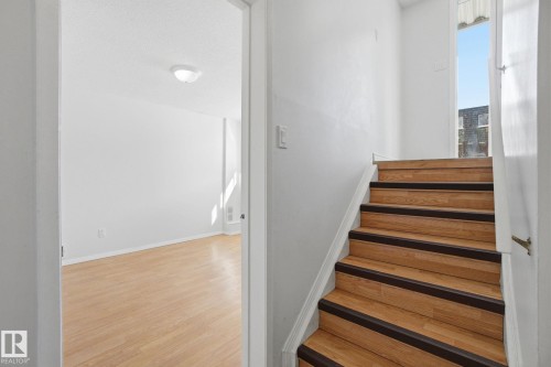 3321 107 Avenue, Edmonton, AB - Indoor Photo Showing Other Room