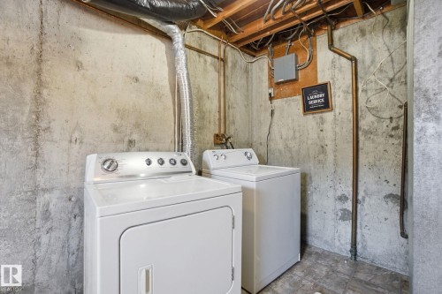 3321 107 Avenue, Edmonton, AB - Indoor Photo Showing Laundry Room