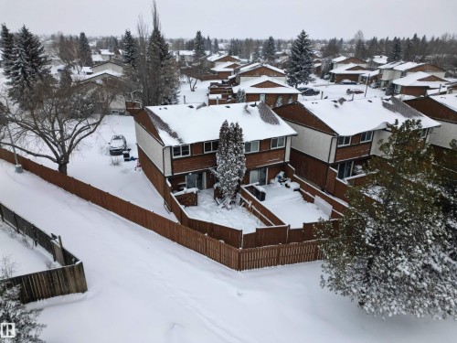 101 16725 106 Street, Edmonton, AB - Outdoor