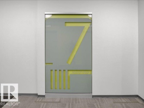 #708 10024 Jasper Avenue, Edmonton, AB - Indoor Photo Showing Other Room