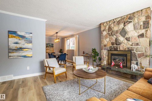 38 Gresham Boulevard, St. Albert, AB - Indoor Photo Showing Living Room With Fireplace